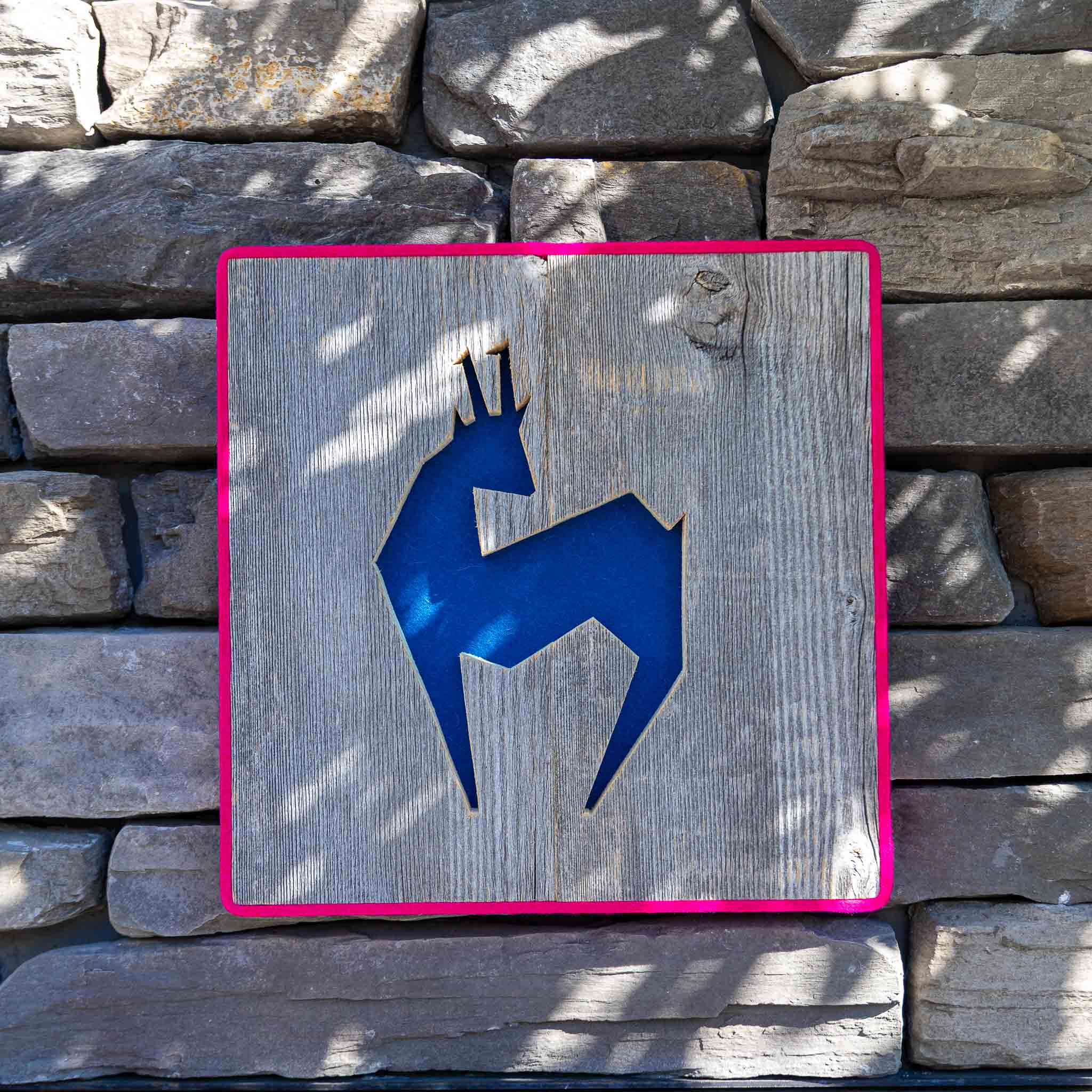 Alpen Kult-Quadrat mit Gams "blau, pink"