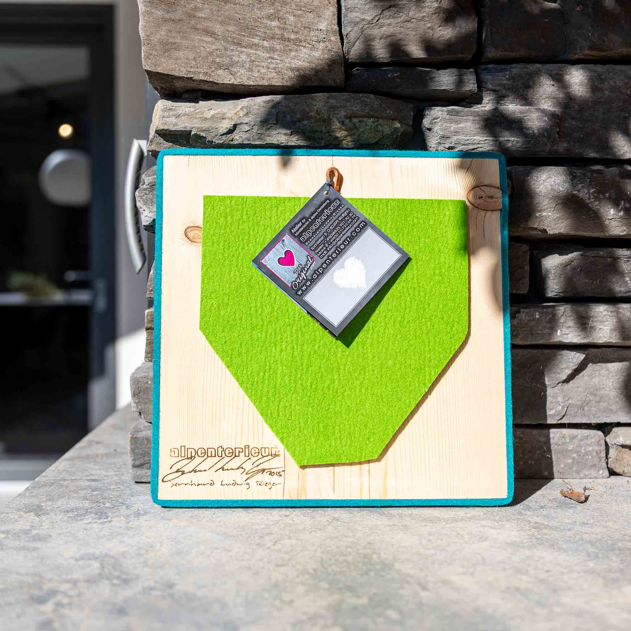 Alpen Kult-Quadrat mit Hirsch "hellgrün, türkis"