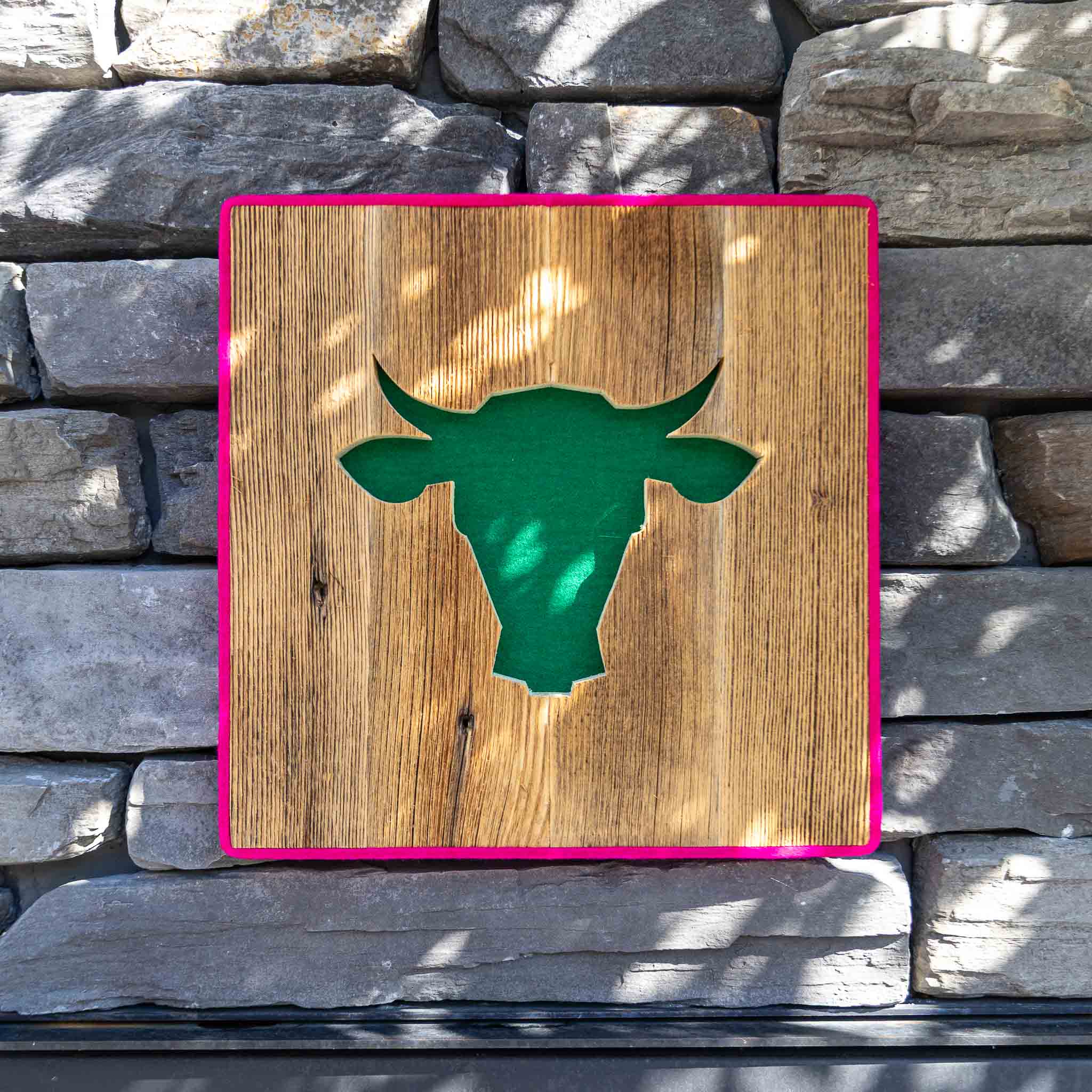 Alpen Kult-Quadrat mit Kuh "grün, pink"