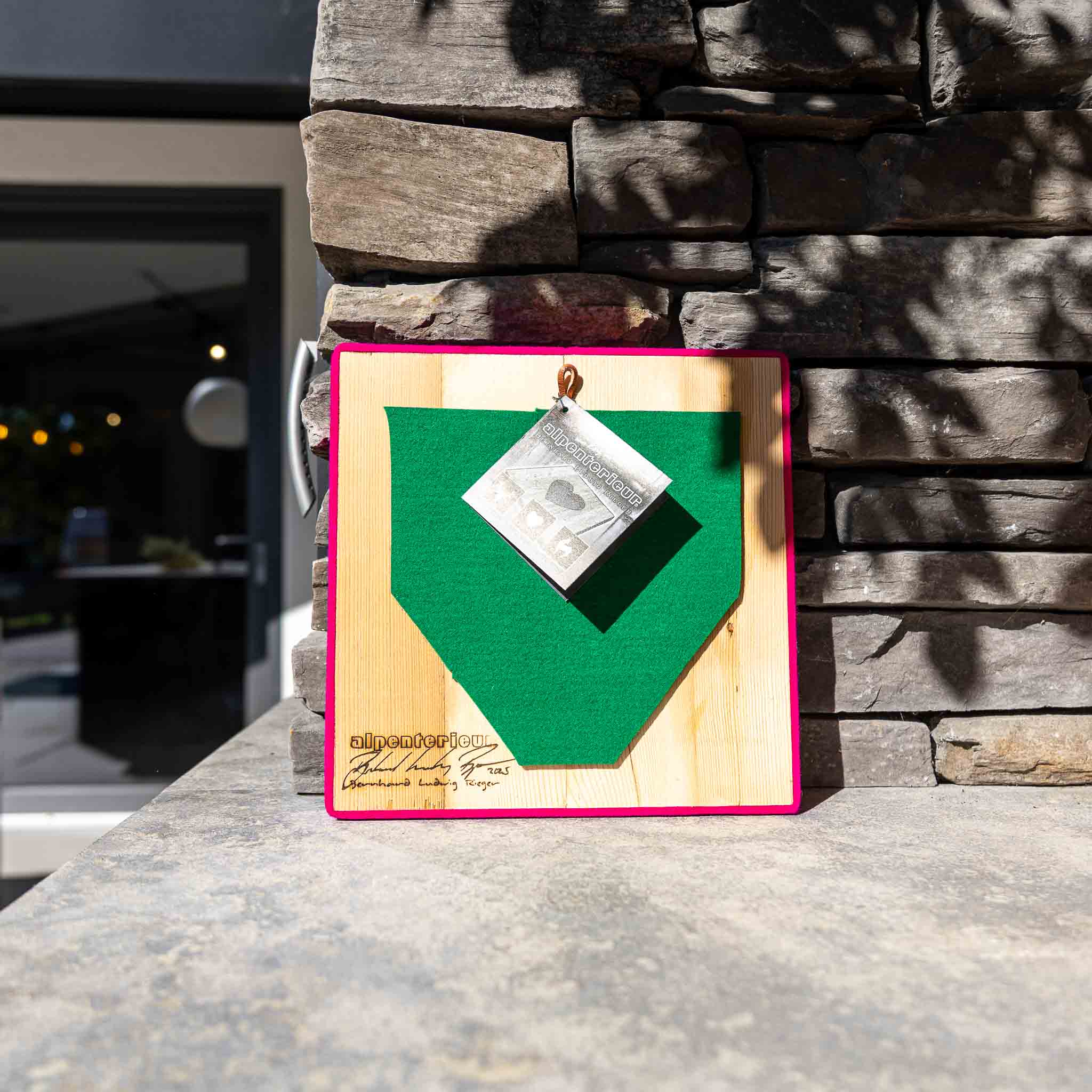 Alpen Kult-Quadrat mit Kuh "grün, pink"