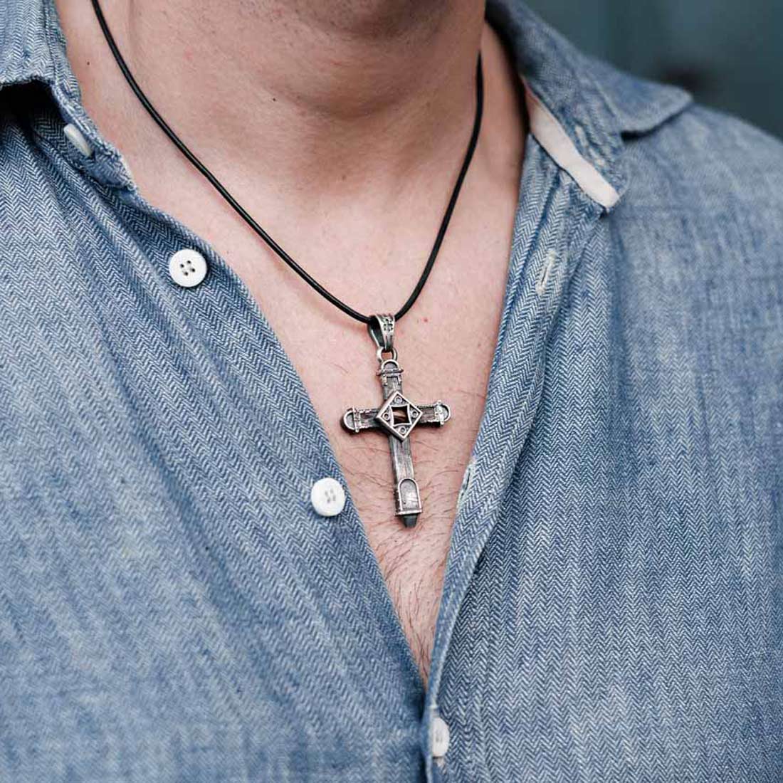 #Wähle die Größe vom Anhänger_ L - 5.2 cm