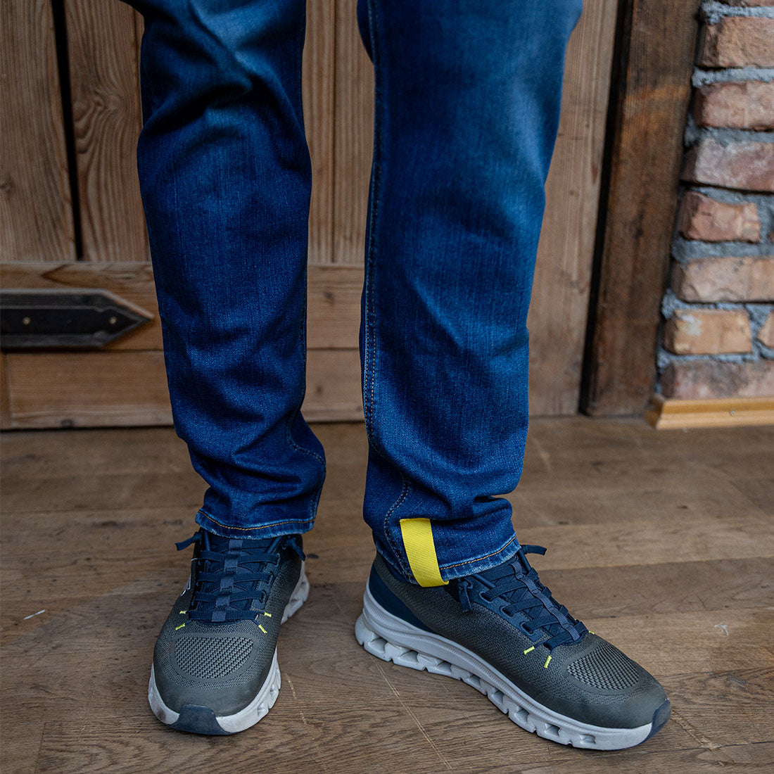 MAX I | Royal Blue Denim Jeans | THE FREE STATE OF BAVARIA