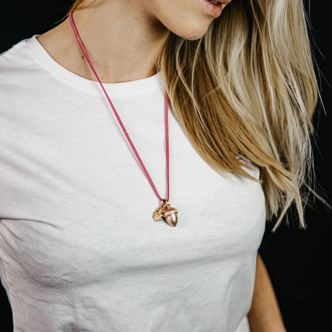 Ketten-Anhänger "Eichel mit Eichblatt" Sterlingsilber Gelbgold vergoldet