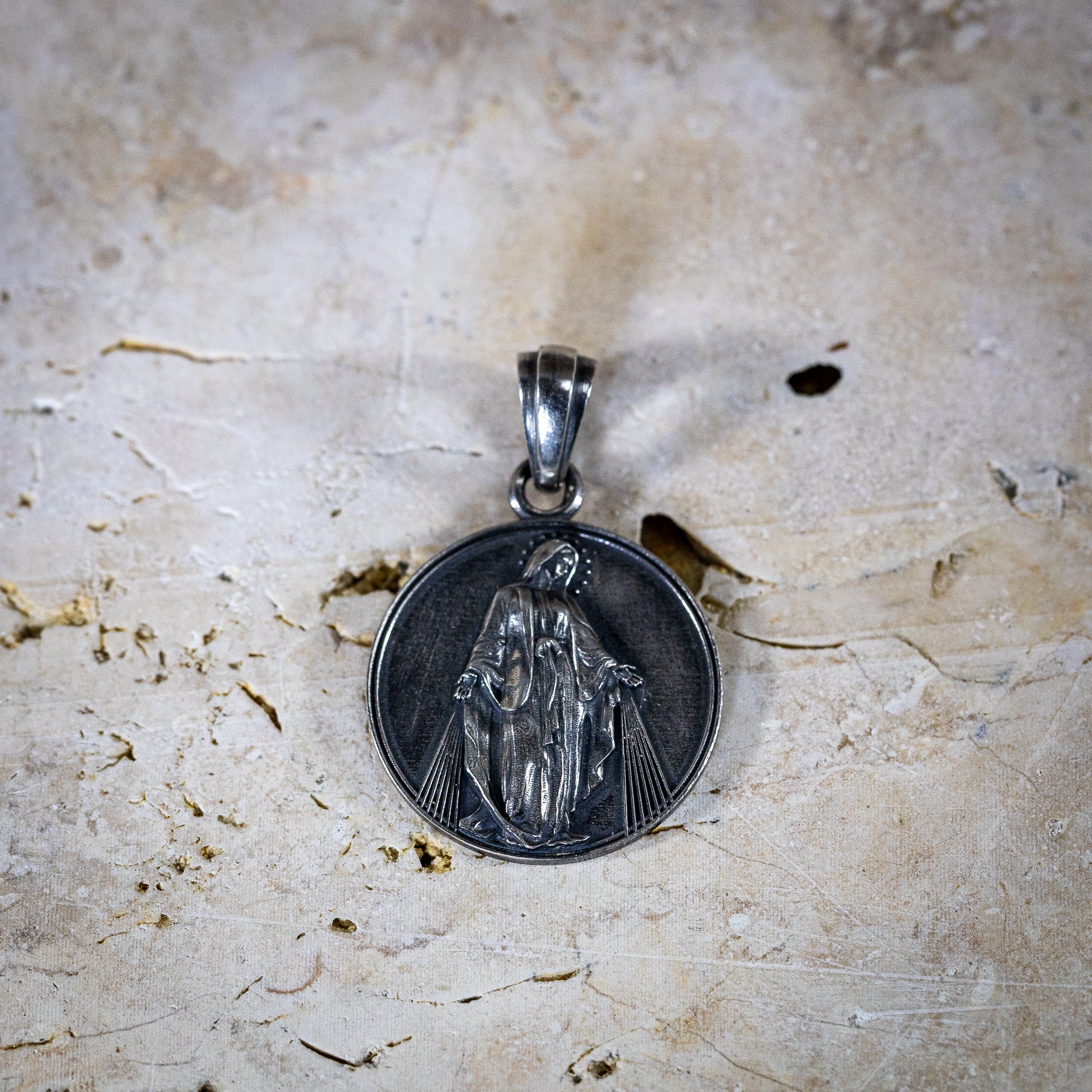 Ketten-Anhänger "Heilige Maria" aus 925er Sterlingsilber