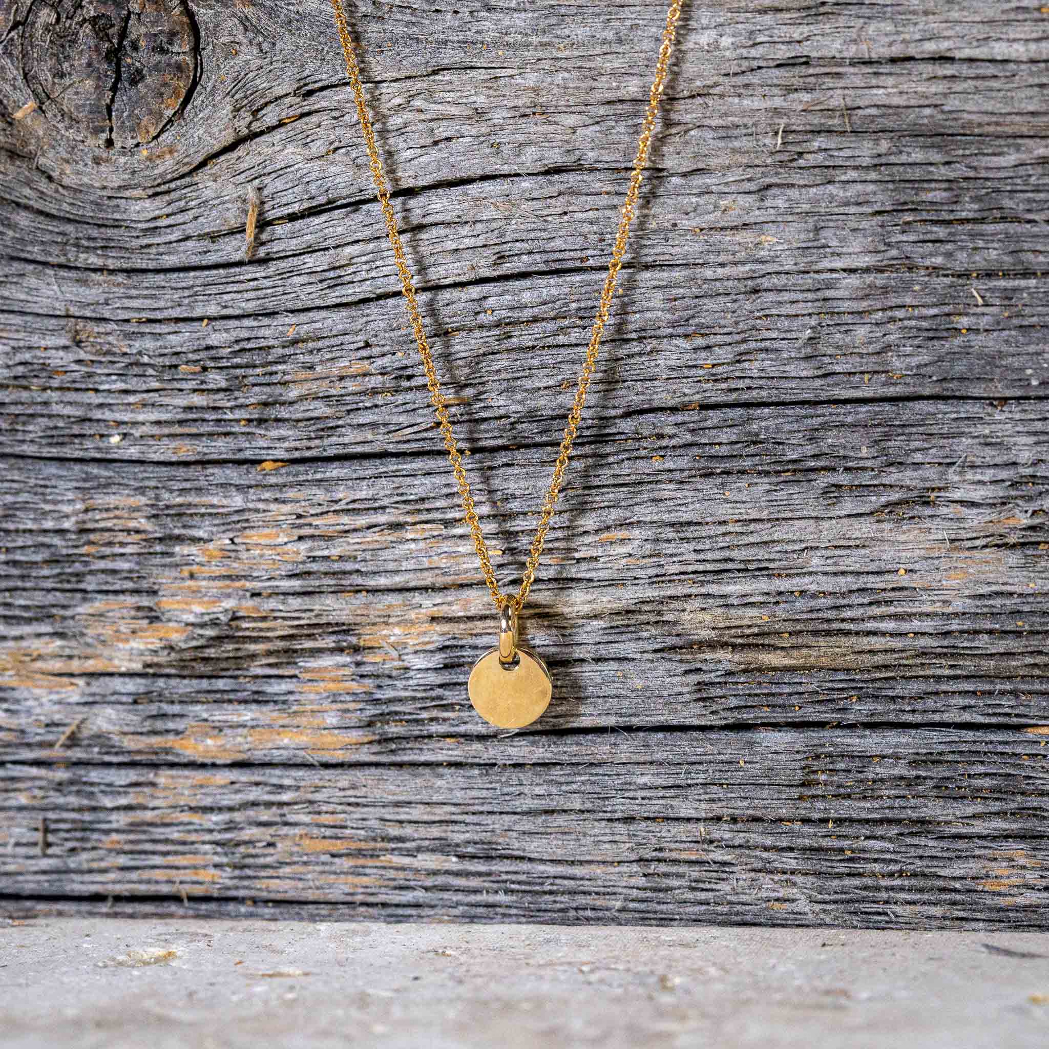 Halskette mit Plättchen – 14 K Roségold, punzierbar mit einem Buchstaben