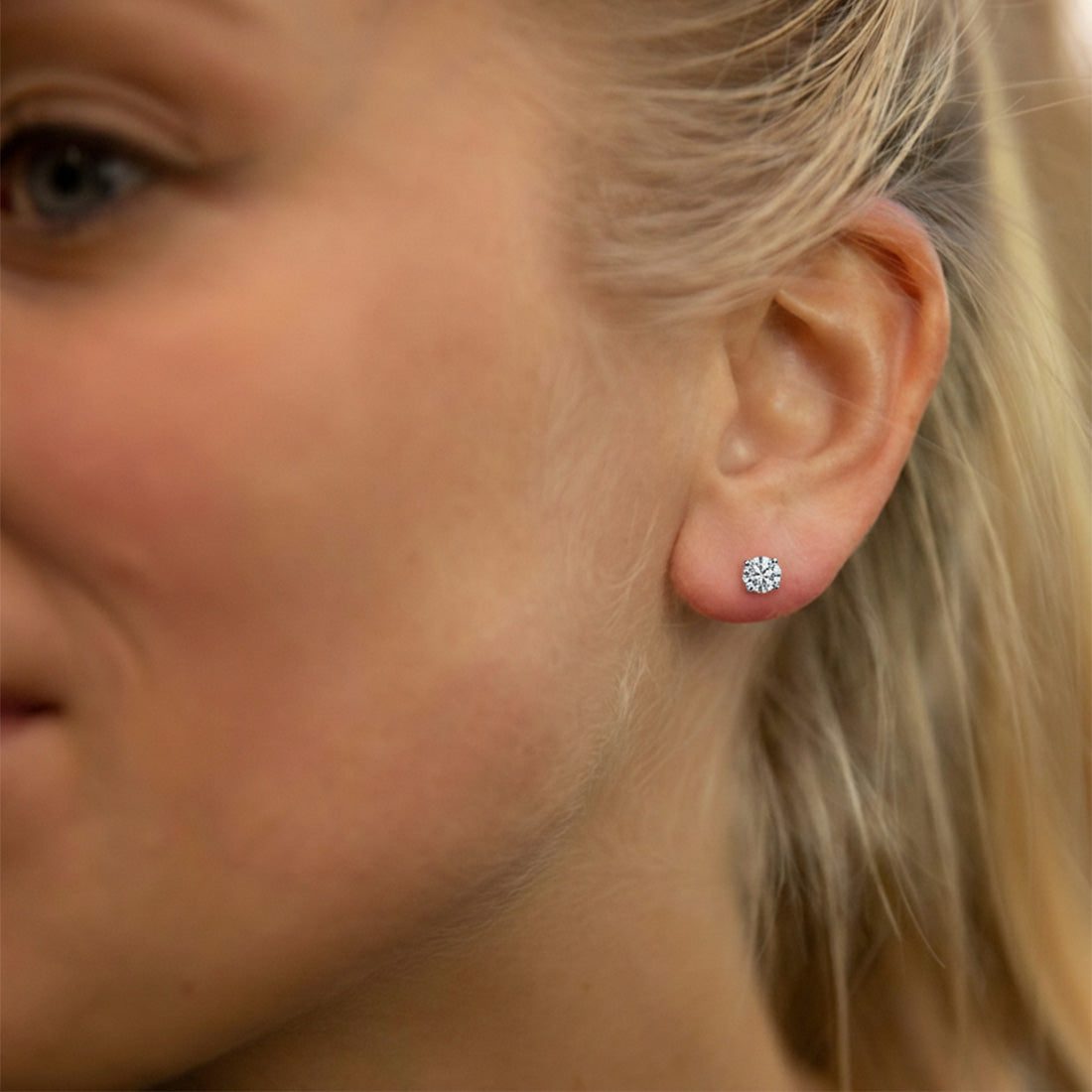 Ohrstecker „Diamant 0,33 ct“ – klassisch in Silber gefasst