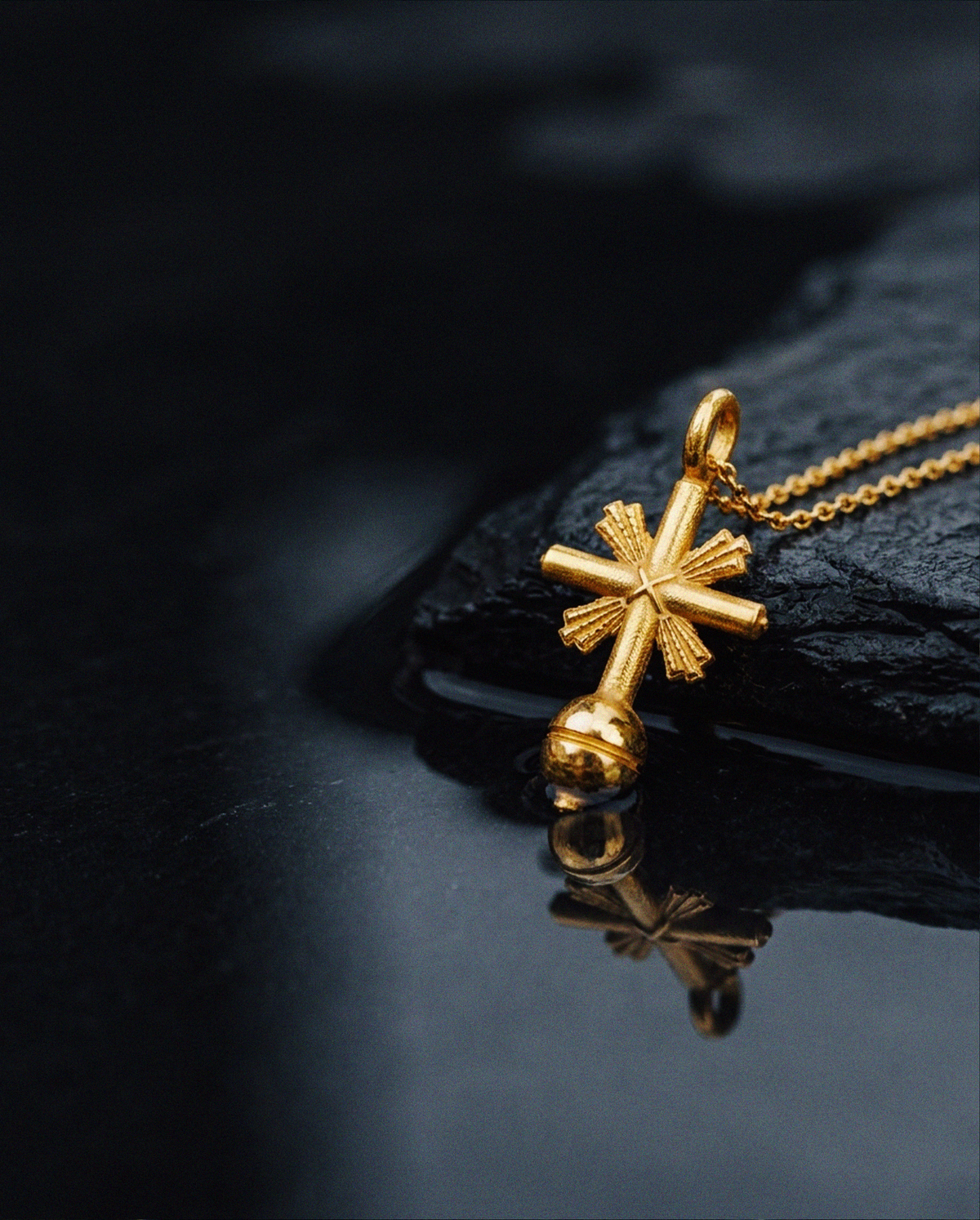 Gipfelkreuz Zugspitze | Kettenanhänger aus 925 Sterlingsilber 18 Karat Gelbgold vergoldet