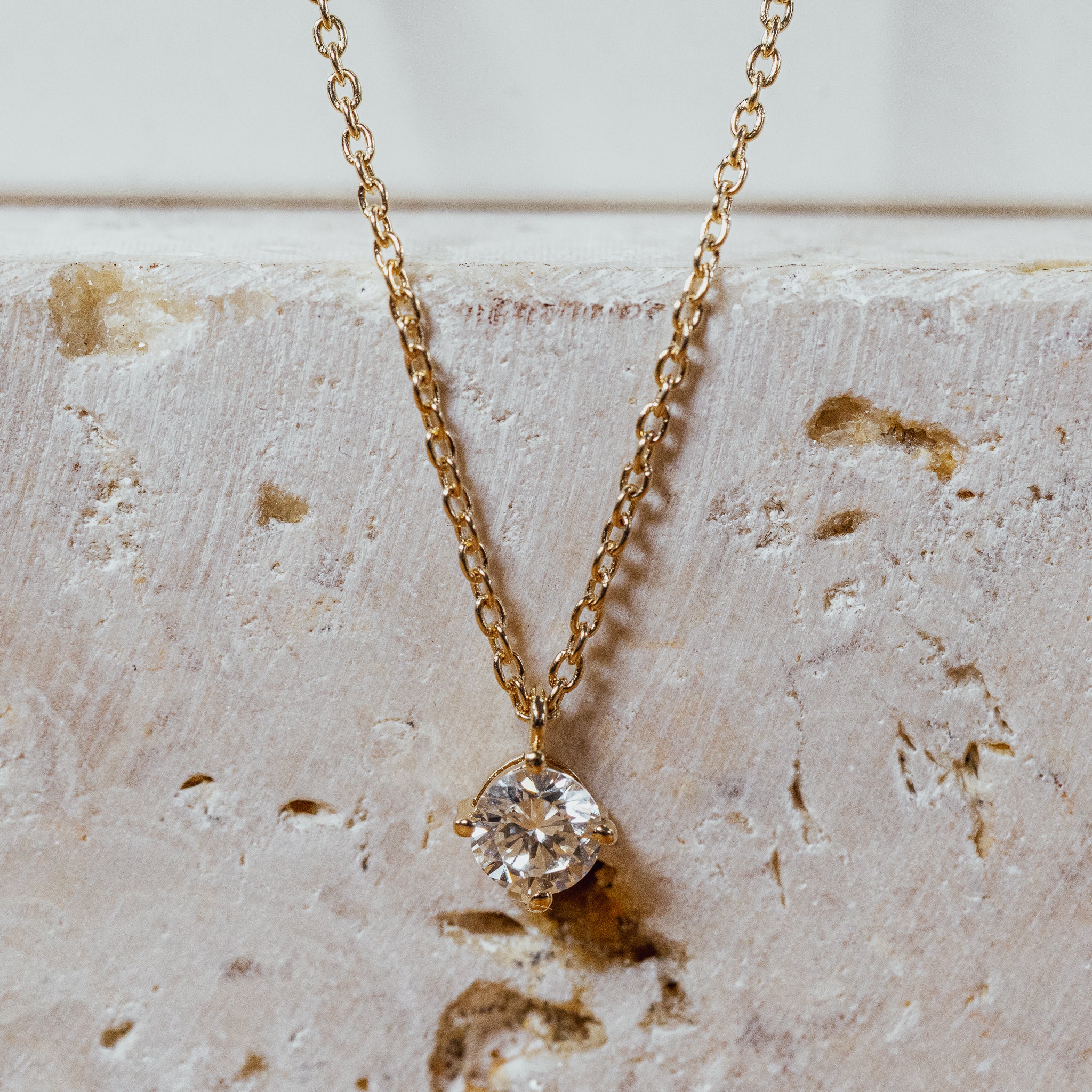 Halskette "Lab-grown Diamond" vergoldet