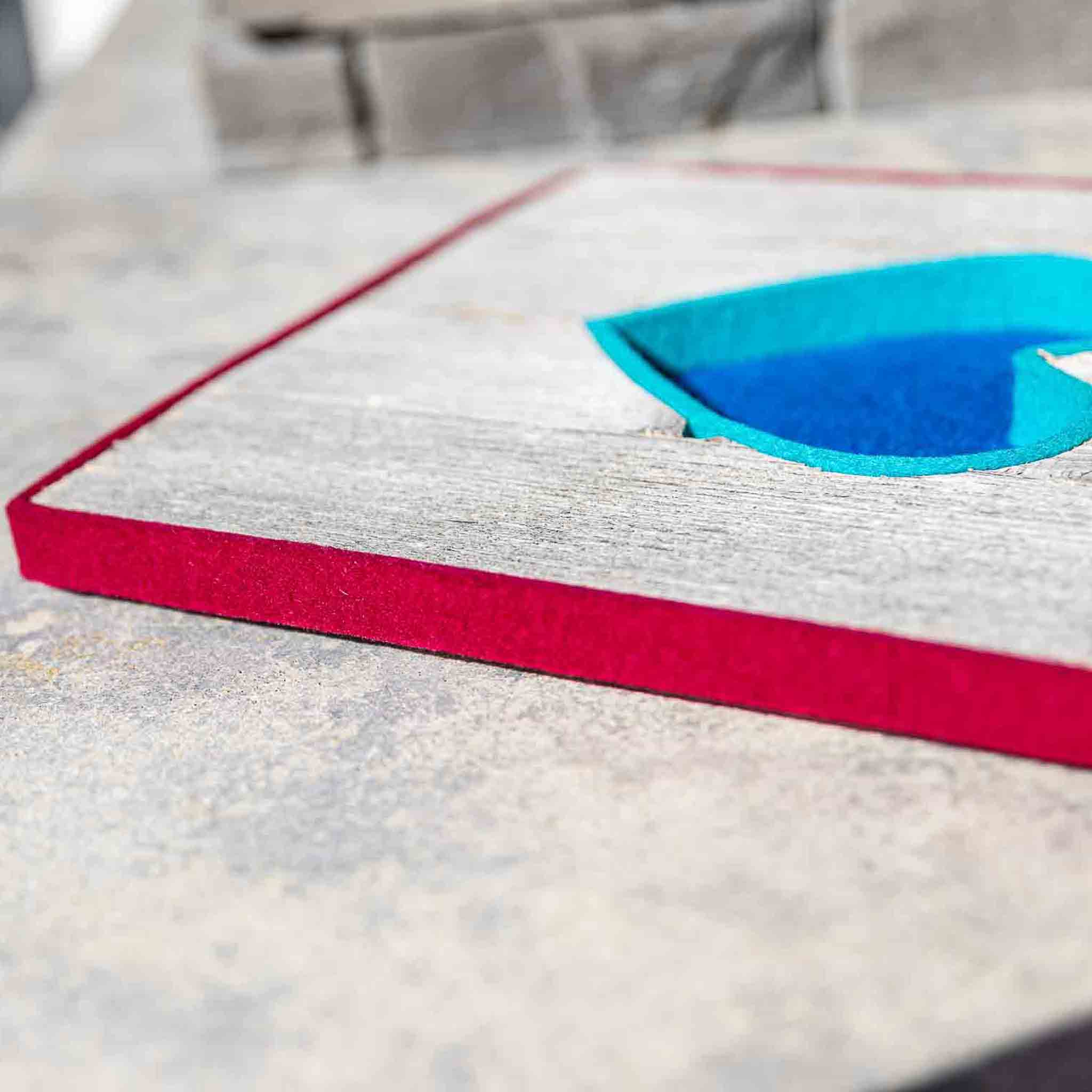 Alpen Kult-Quadrat mit Herz "blau, hellblau, rot"