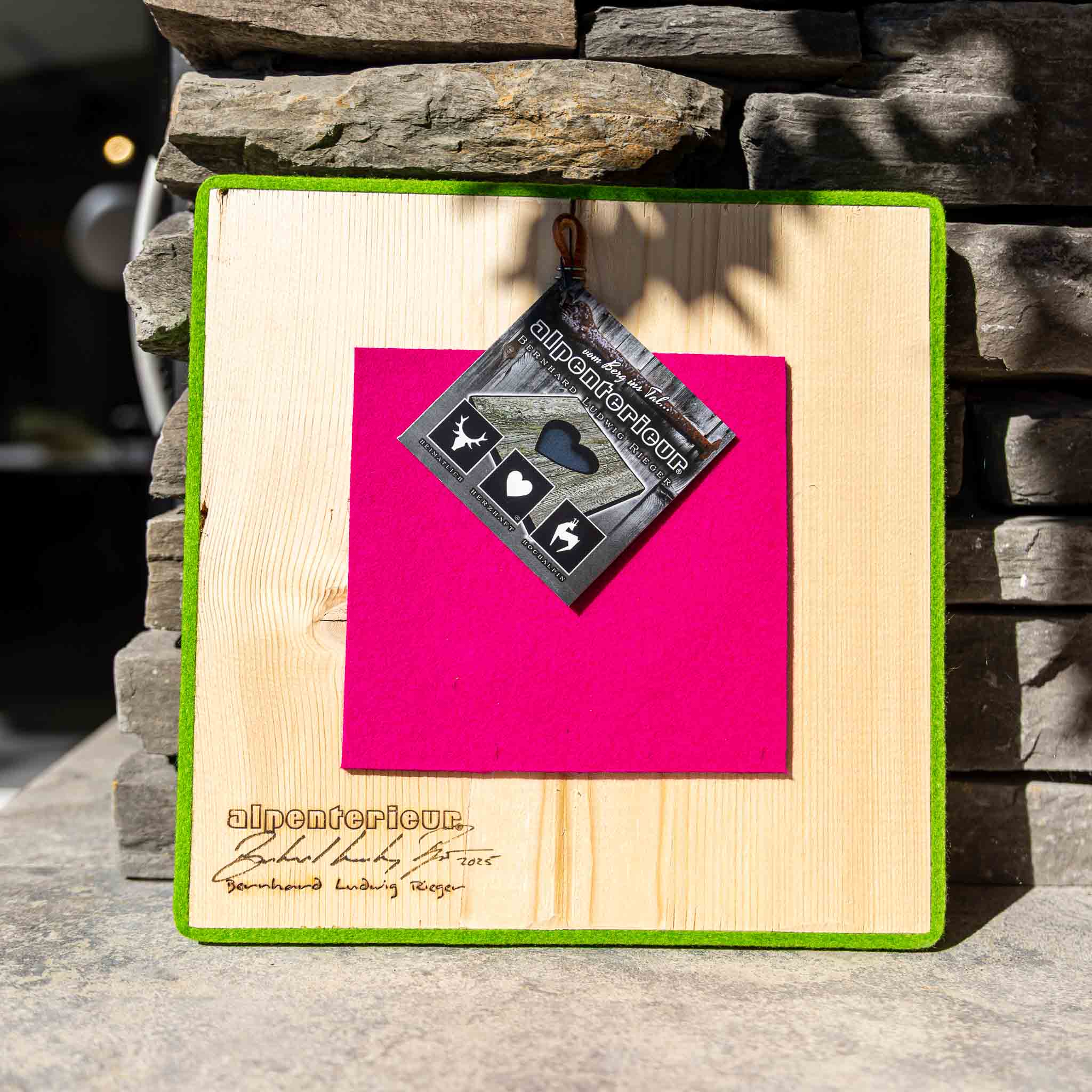 Alpen Kult-Quadrat mit Herz "pink, weiß hellgrün"