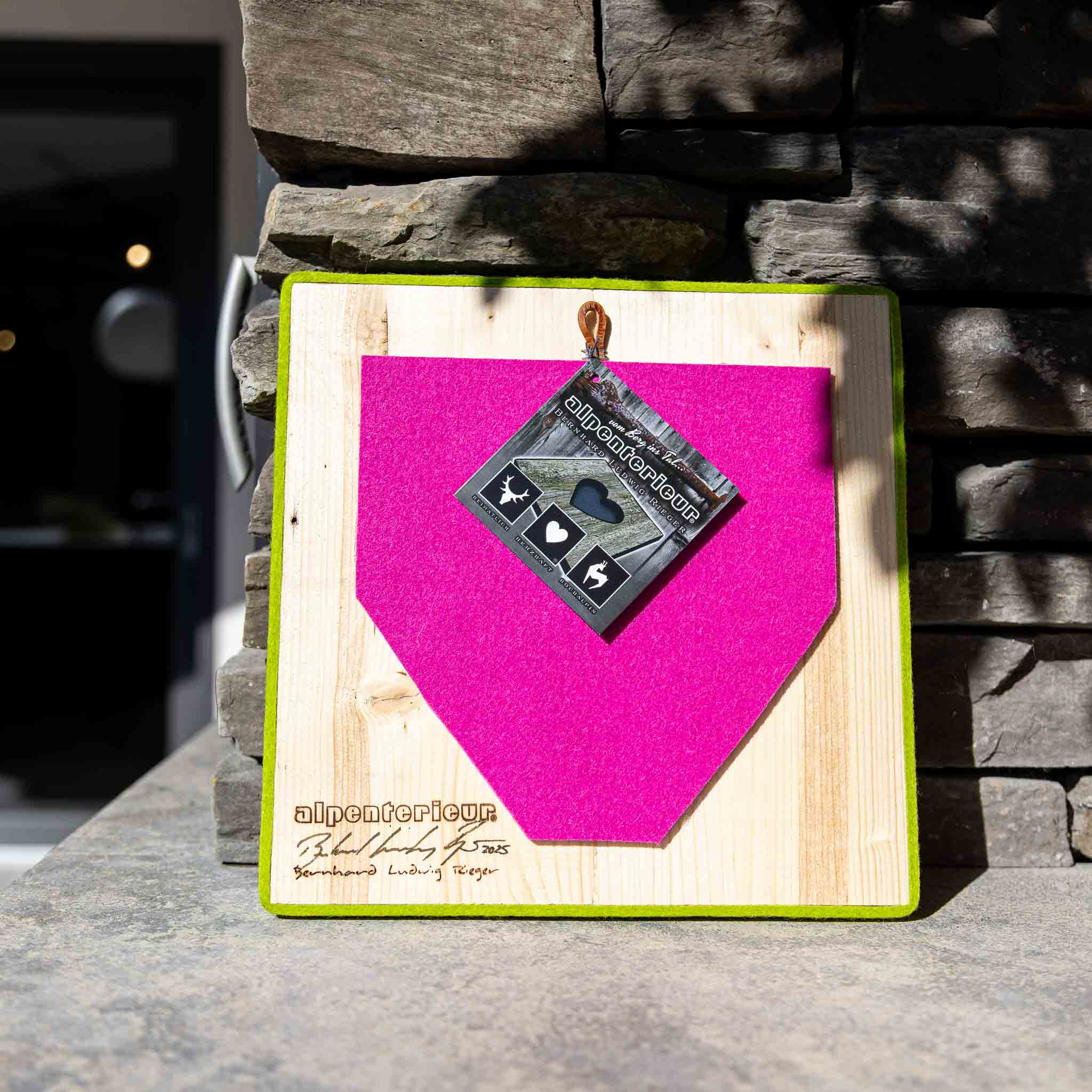 Alpen Kult-Quadrat mit Hirsch "pink, hellgrün"