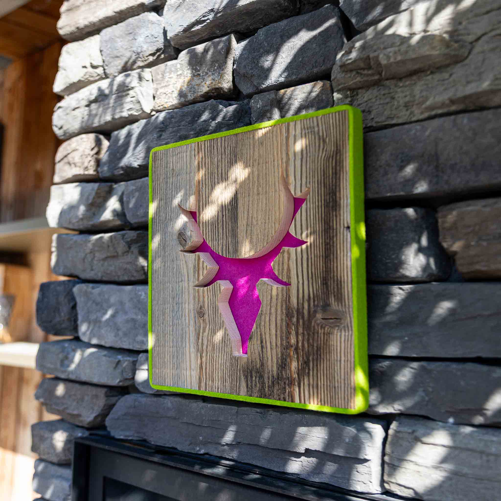 Alpen Kult-Quadrat mit Hirsch "pink, hellgrün"