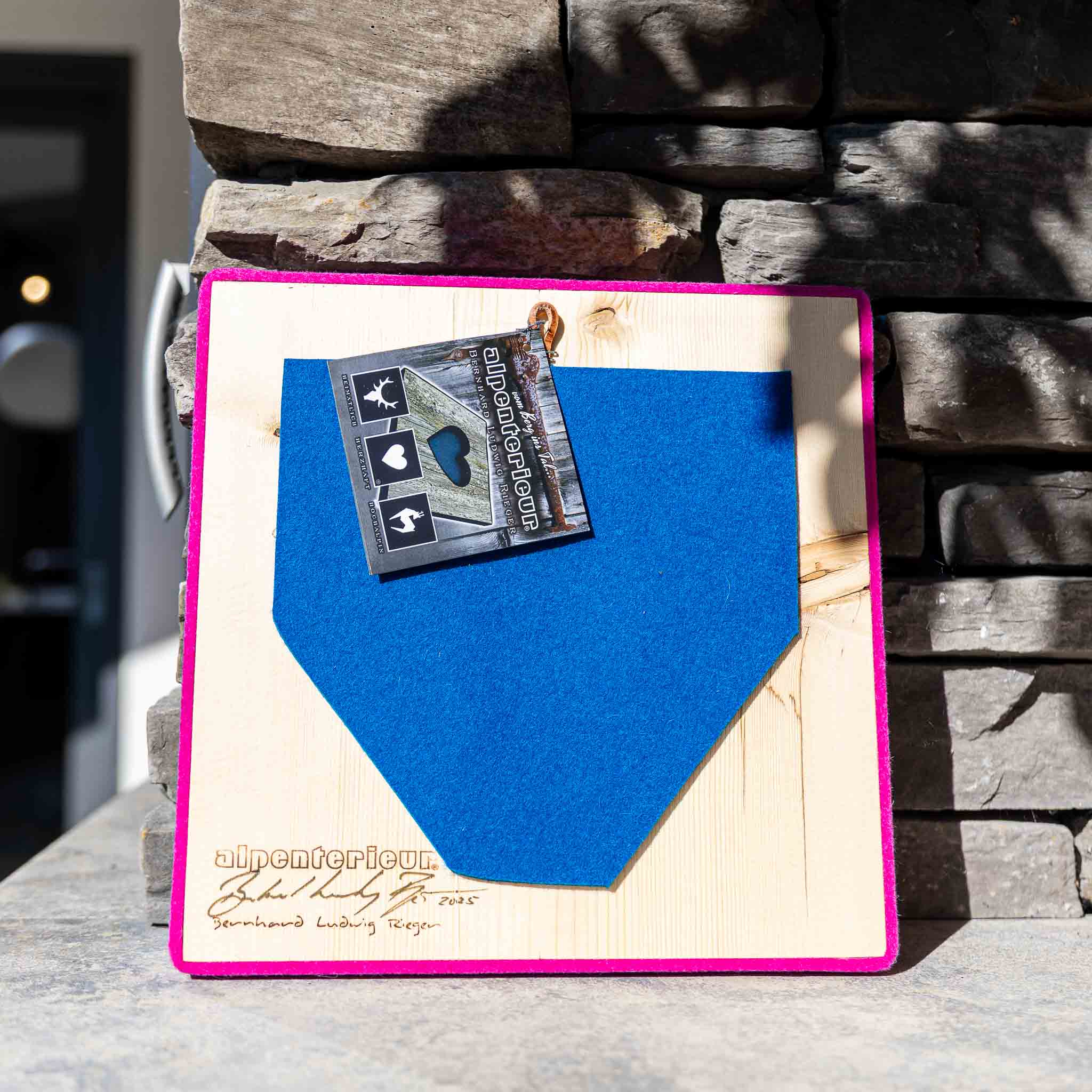 Alpen Kult-Quadrat mit Kuh "blau, pink"