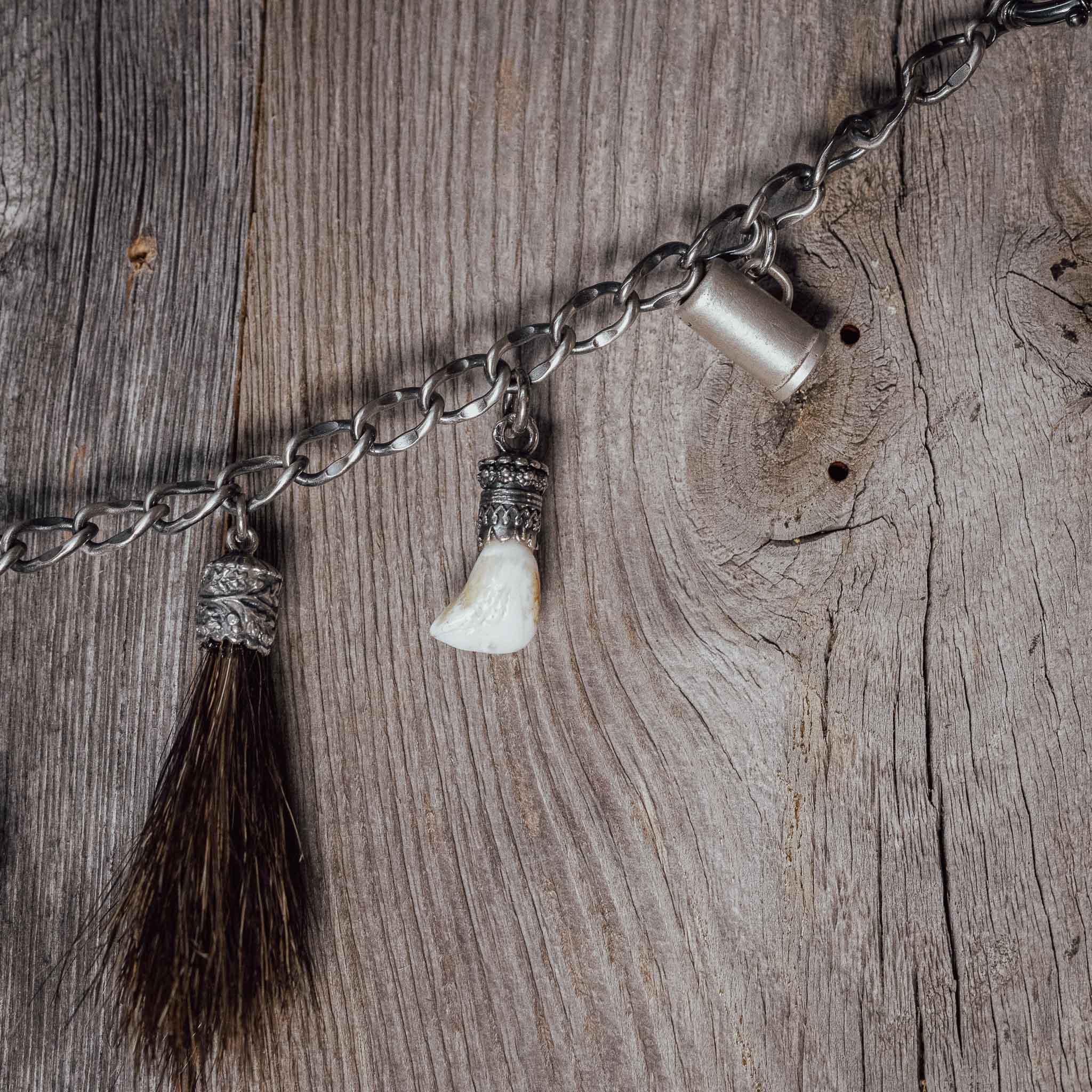 Charivari „Tradition“ – 7 Anhänger in kraftvoller Kombination