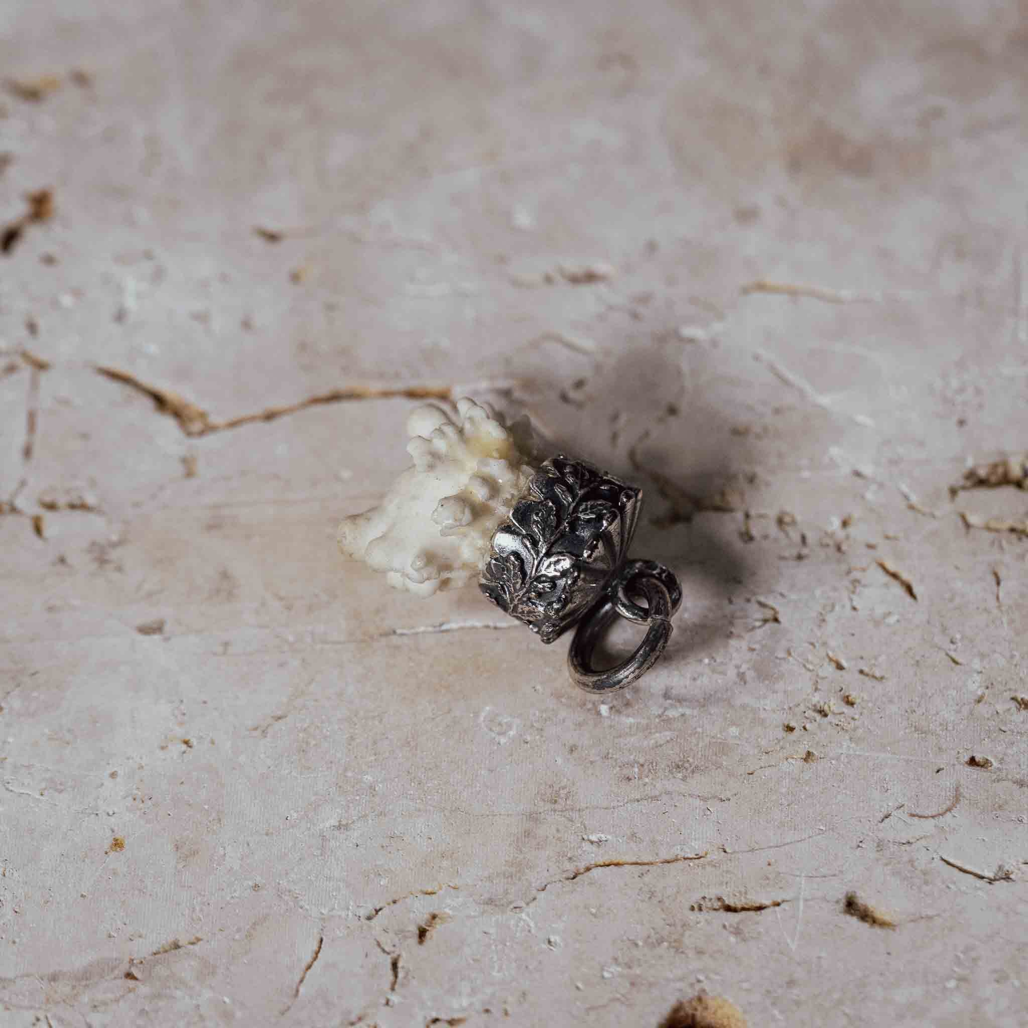 Kleiner "Hirschgeweih Kümmerer" an Silberfassung