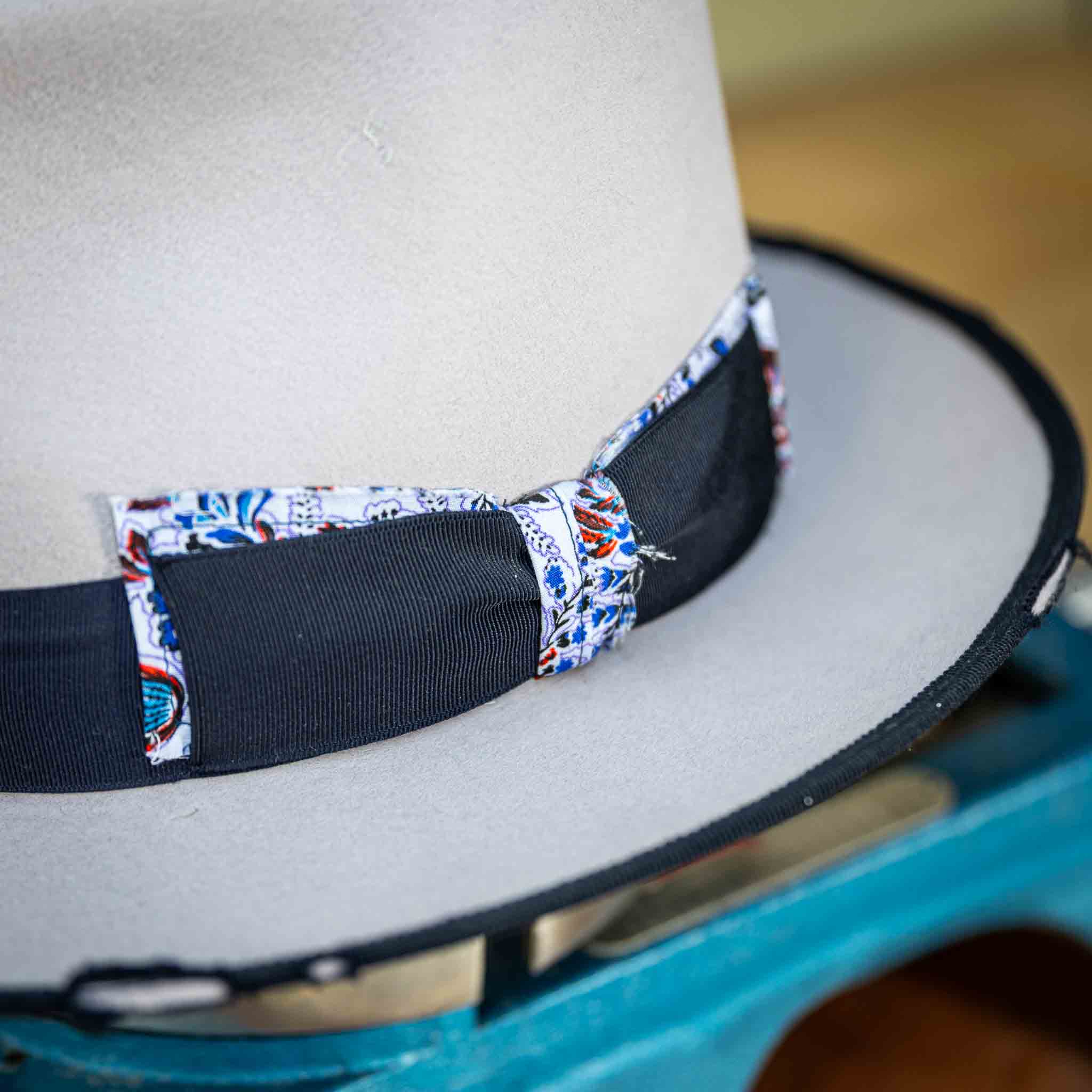 Fedora Hut Light Grey aus Hasenhaar | UNIKAT | handgefertigt by JULIEN SCHAEDEL | MAMMA BAVARIA KOLLEKTIV
