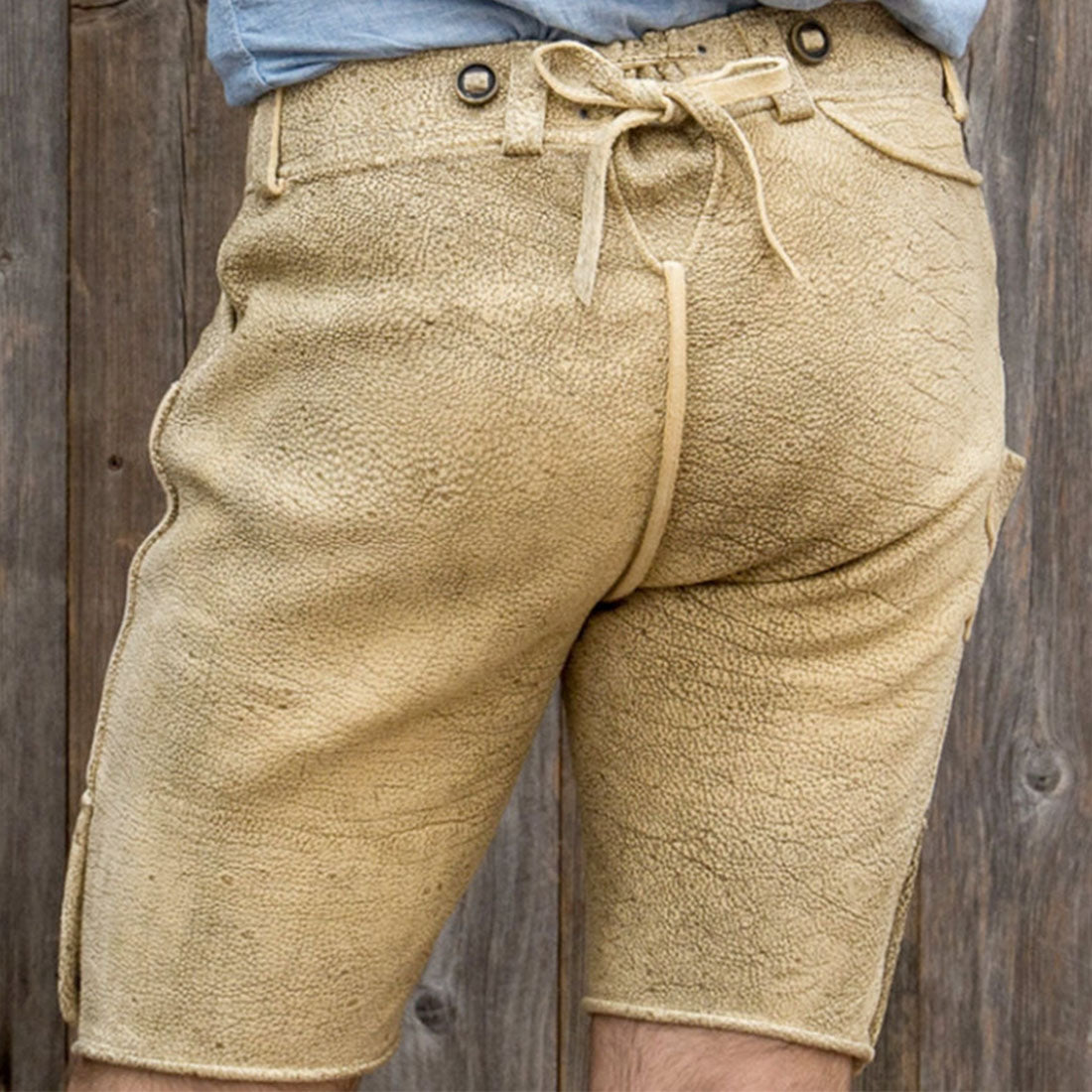 Lederhose "Uropa’s Liebling" historisch hell/tannengrün