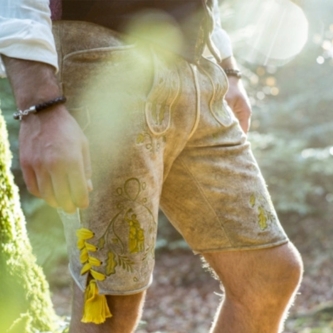 Lederhose "Uropa’s Liebling" Bavaria hell/gelb