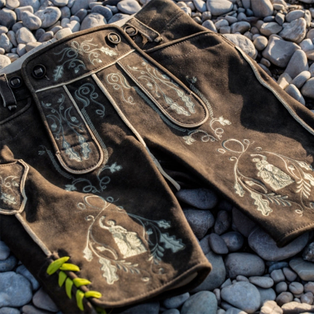 Lederhose "Uropa’s Liebling" Bavaria moorig/olive