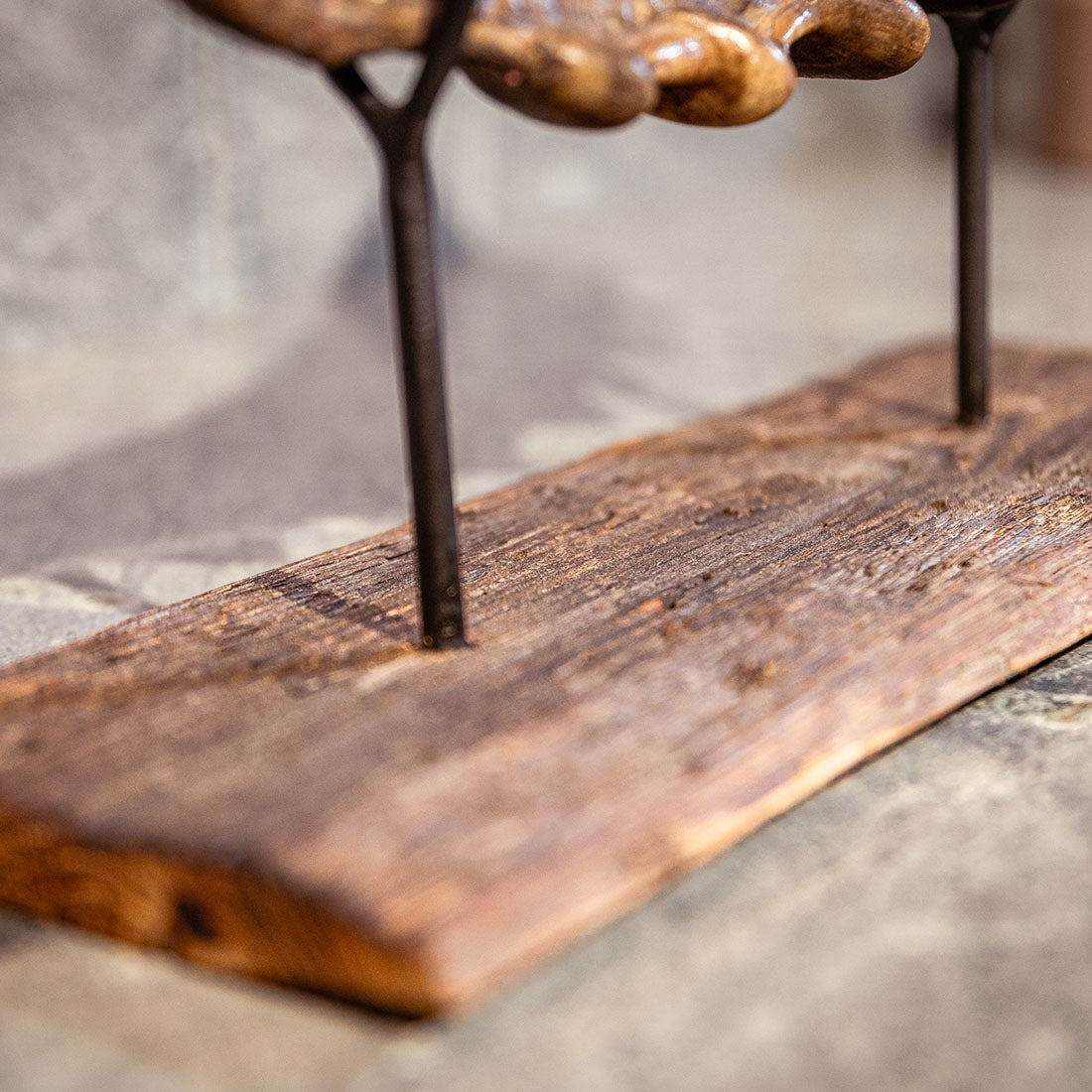 Steinbock-Horn "König der Alpen" helles Schwert links