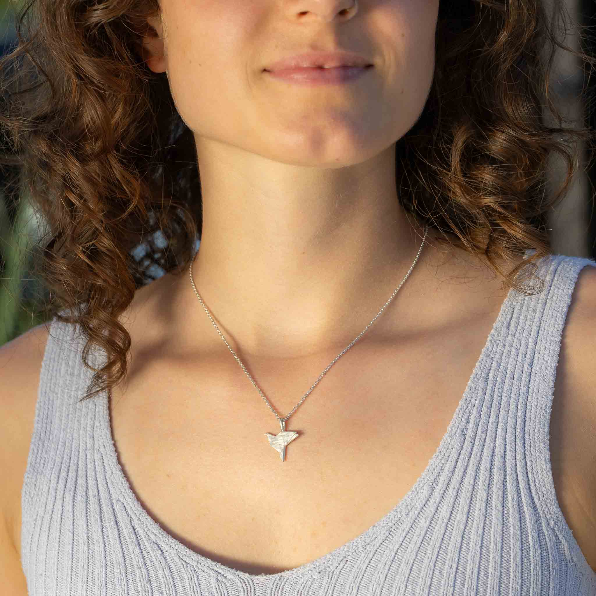 Anhänger "Friedenstaube" mit Ankerkette aus Sterlingsilber