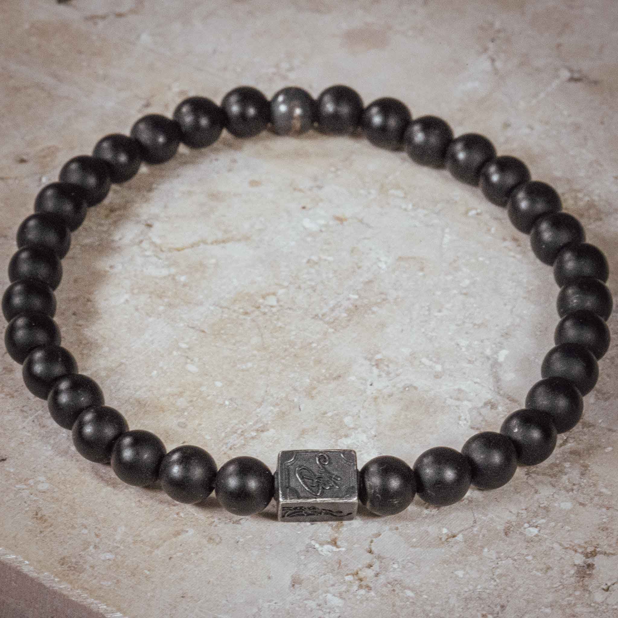 Edelsteinarmband "Porta Bavaria" Onyx matt mit Nugget und Silberperle geschwärzt