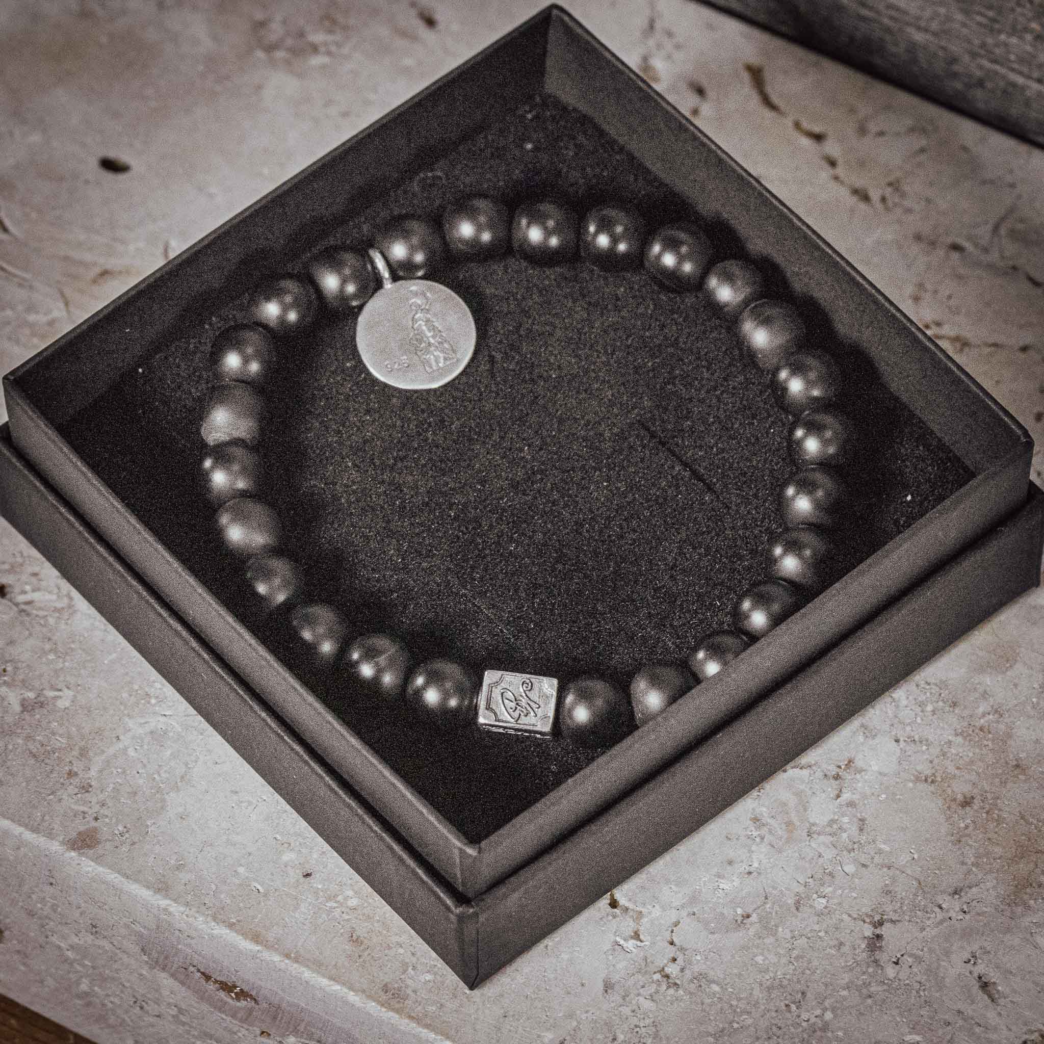 Edelsteinarmband "Porta Bavaria" Onyx matt mit Nugget und Silberplättchen